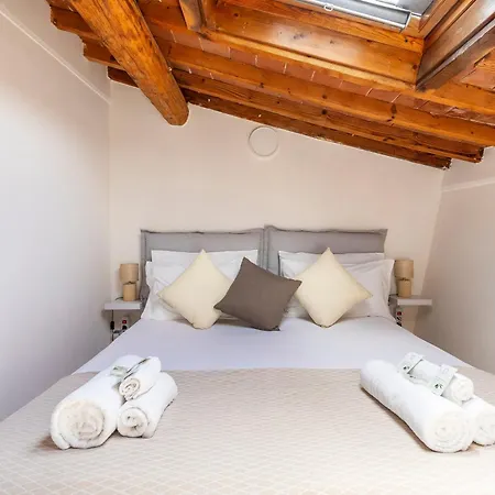 Piazza Santo Spirito Appartamento Con 2 Camere Matrimoniali Florencia Exterior foto