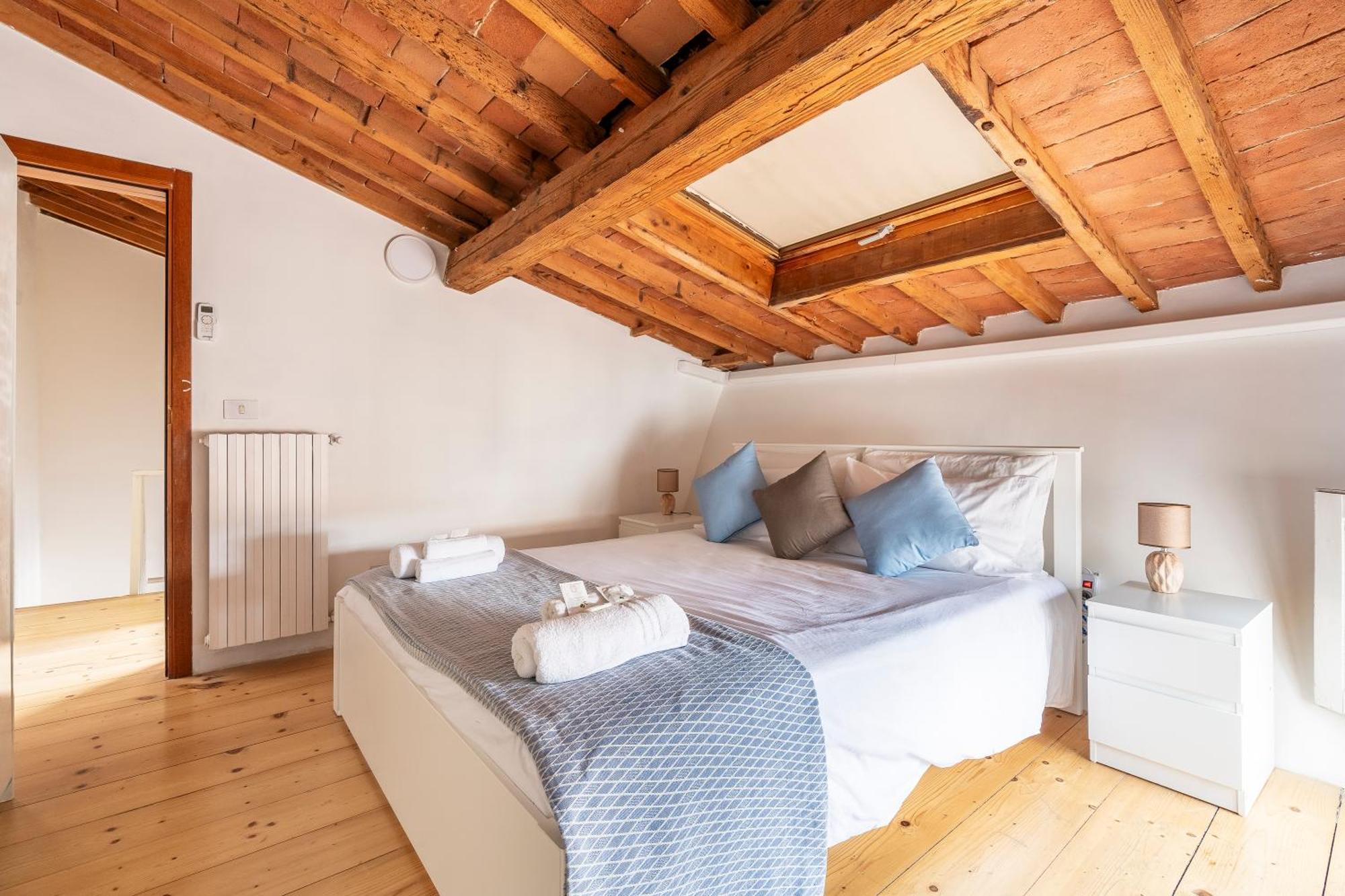 Apartamento Piazza Santo Spirito Con 2 Matrimoniali